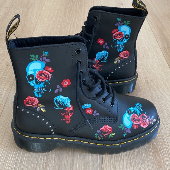 Dr. Marten’s Skull Rivet Platform Boots - Picture 2 of 11